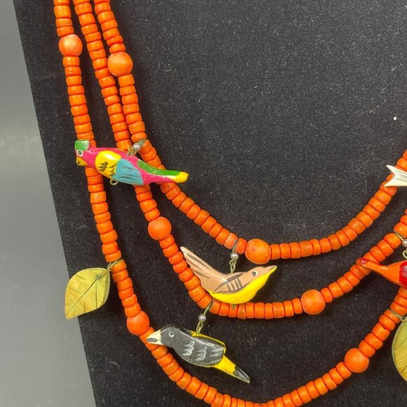 Retro Boho Chic Necklace Orange Wood Beaded Carved Tropical Parrot Bird Vintage - Picture 2 of 12
